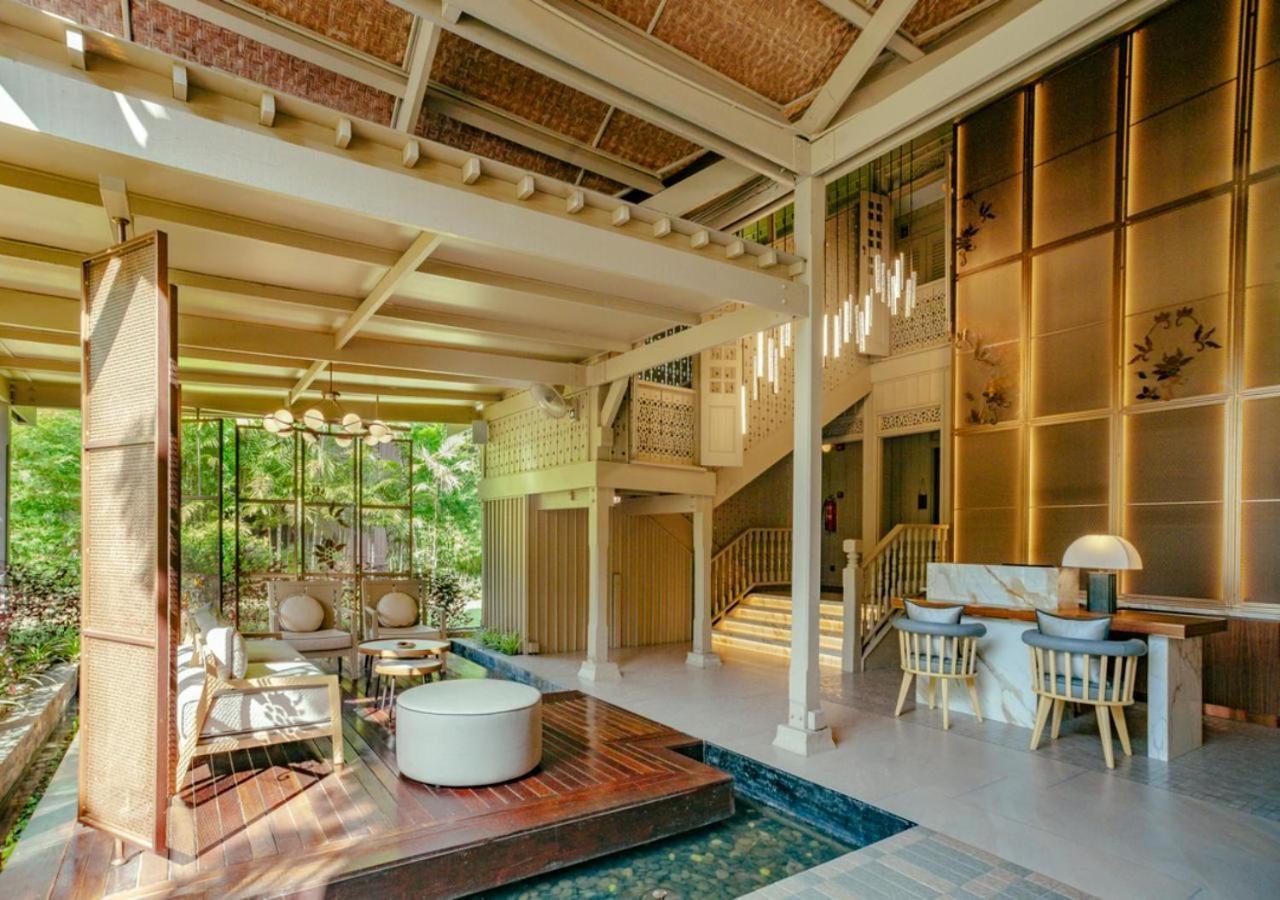Pelangi Beach Resort&Spa, Langkawi Zewnętrze zdjęcie The interior of the hotel